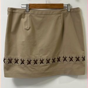 Michael Kors Mini skirt with leather detail